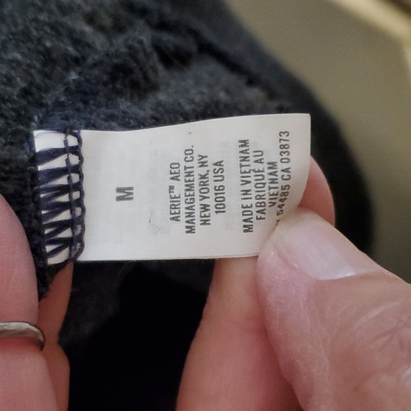 Aerie size M sweatshirt - Picture 4 of 6